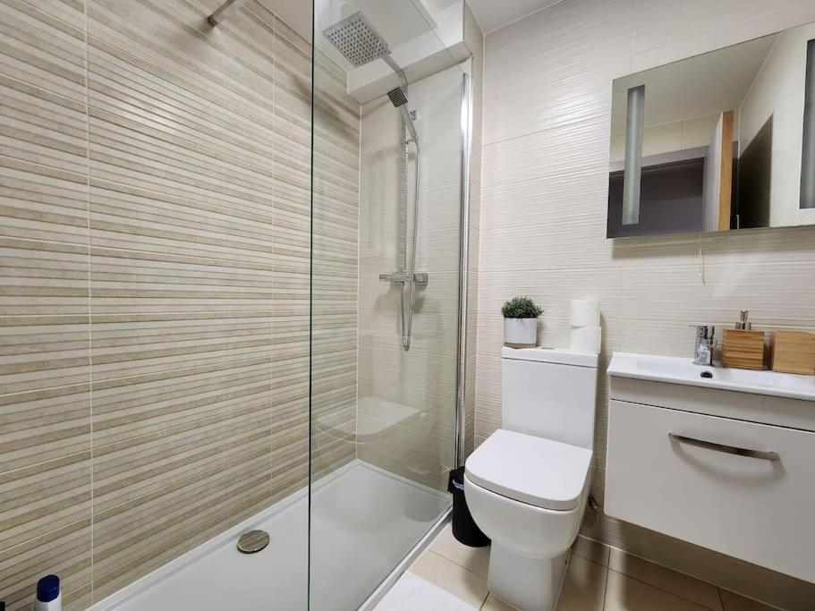 Horizon House, Luxury 2-Bedroom Flat 3 牛津 外观 照片