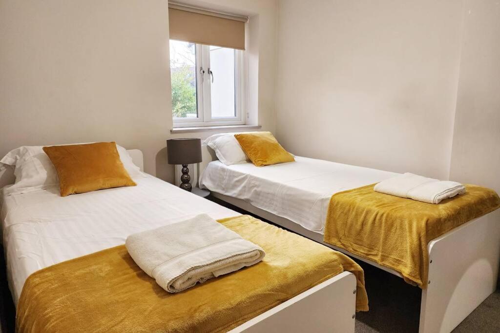 Horizon House, Luxury 2-Bedroom Flat 3 牛津 外观 照片